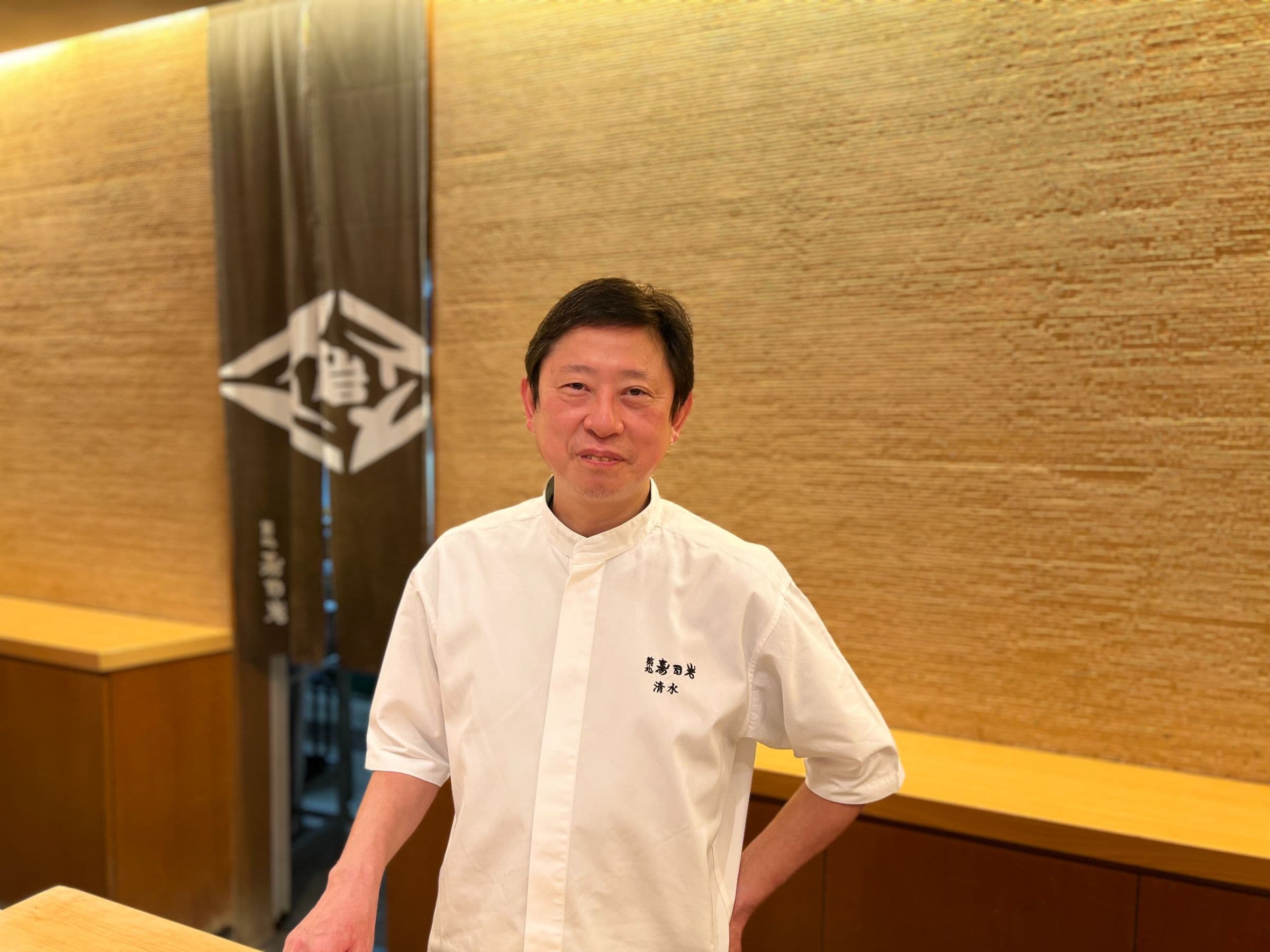 canuuは「運ぶ」だけではなく、高級寿司店のブランドイメージに見合った配達品質を実現する。